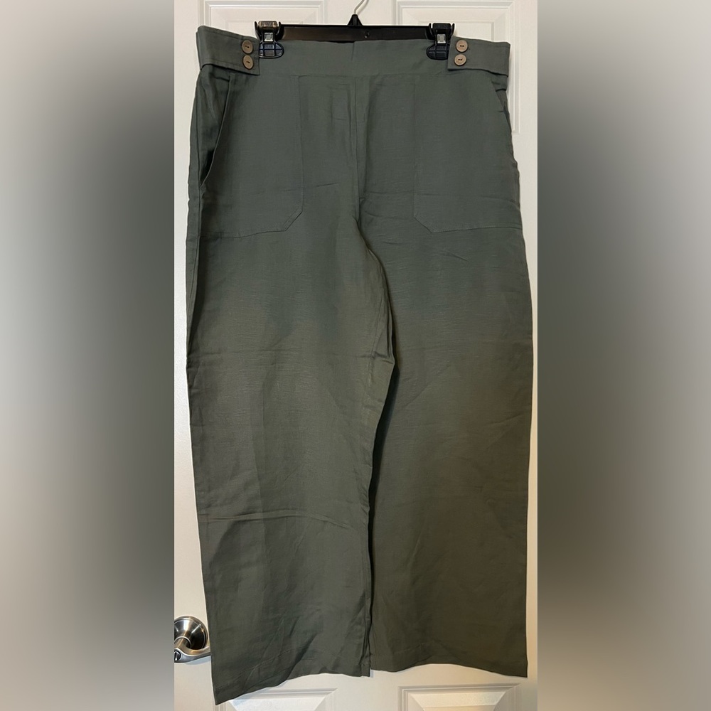 EUC Calligraphie wide leg linen blend pants. Size XL.